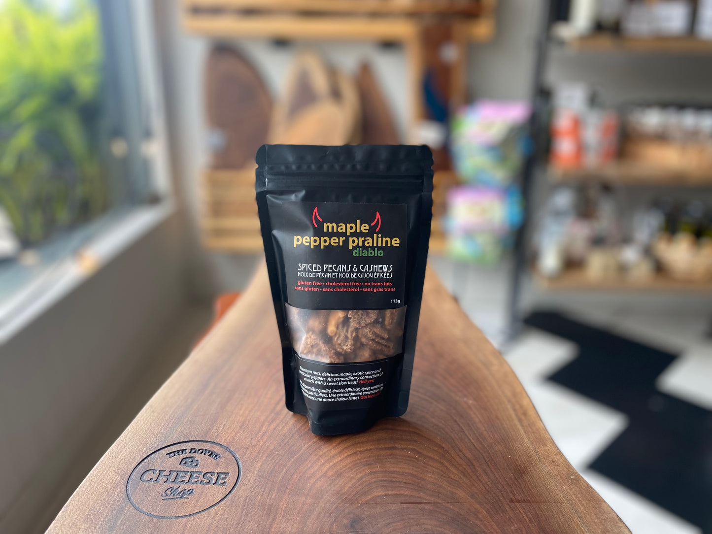 MAPLE PEPPER PRALINE PECANS & CASHEWS