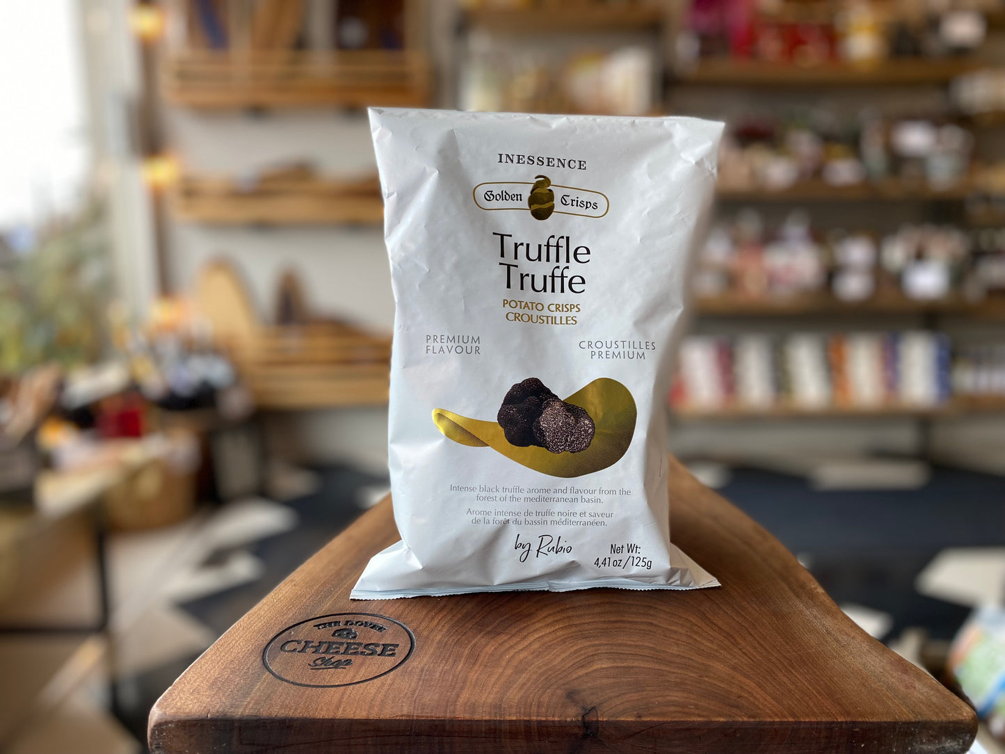 TRUFFLE POTATO CRISPS