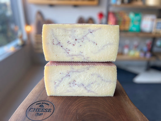 OVEJA LA QUESARA WITH ROSE CHAMPAGNE