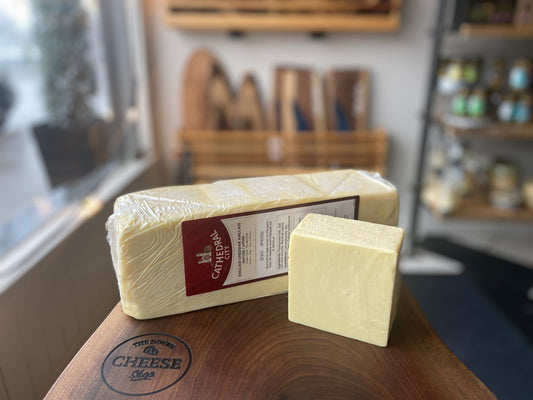 CATHEDRAL CITY MATURE CHEDDAR