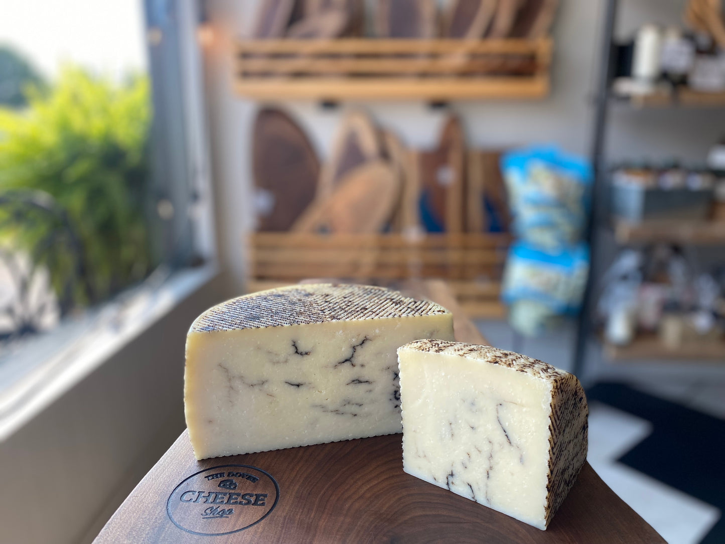 TRUFFLE MANCHEGO